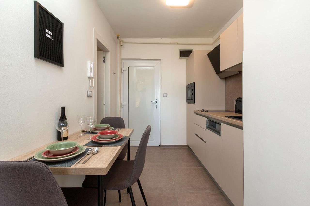 Apartman Vita Pula Buitenkant foto